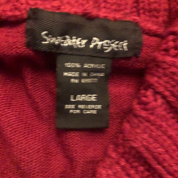 Red v-neck sweater (size L) - Picture 2 of 4